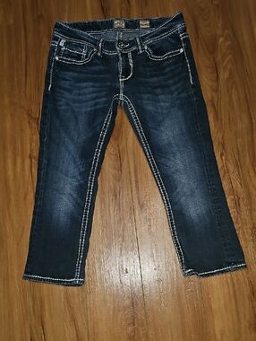 Studio 5 Capri Jeans